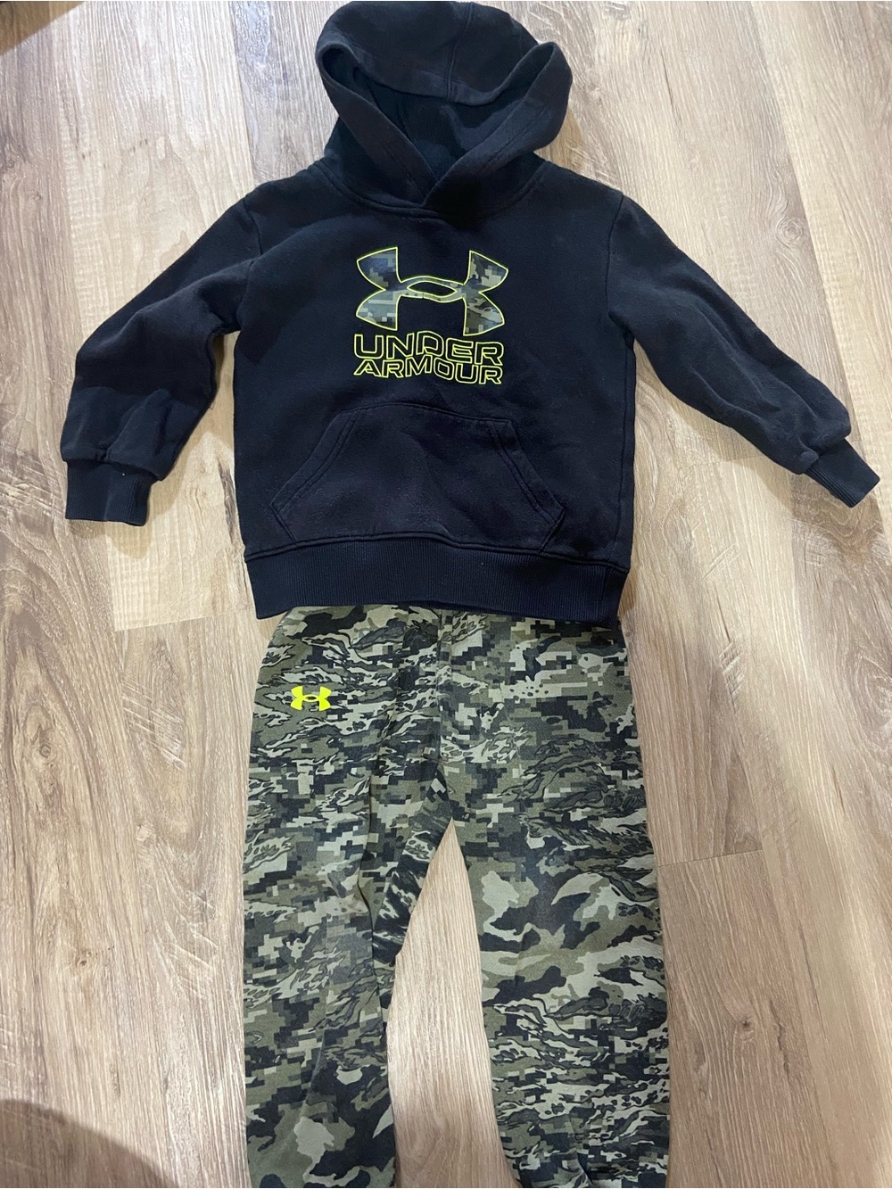 Under Armour Black Hoodie with Green Camo Leggings